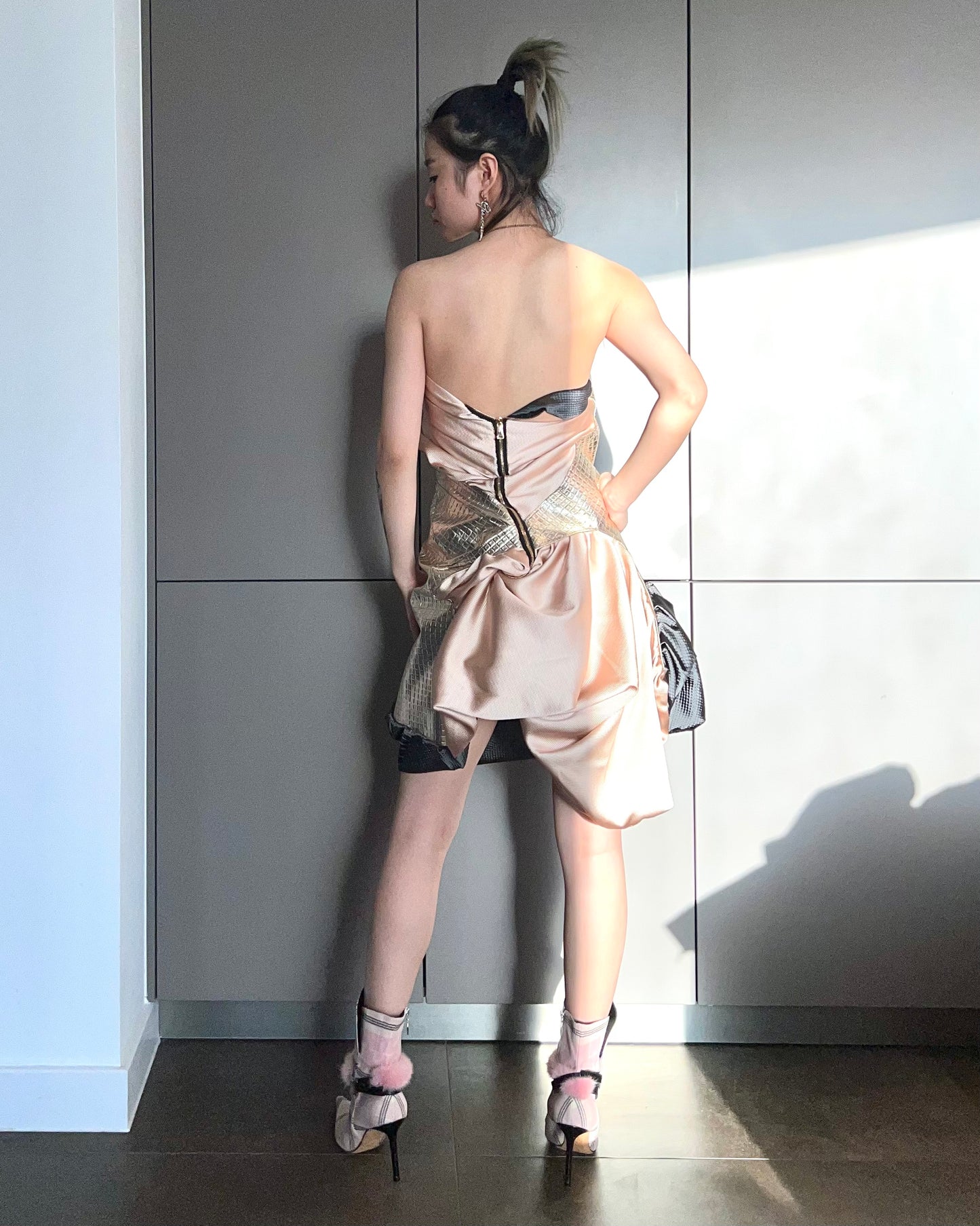 Geometric Metallic Draped Mini Dress 金属几何立体拼接礼服短裙