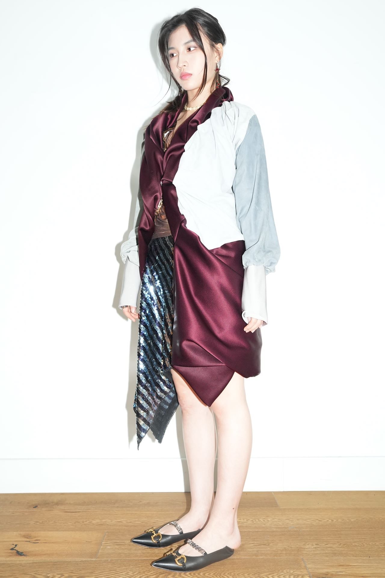 Burgundy Satin & Suede Draped Coat 酒红缎面与麂皮拼接雕褶大衣