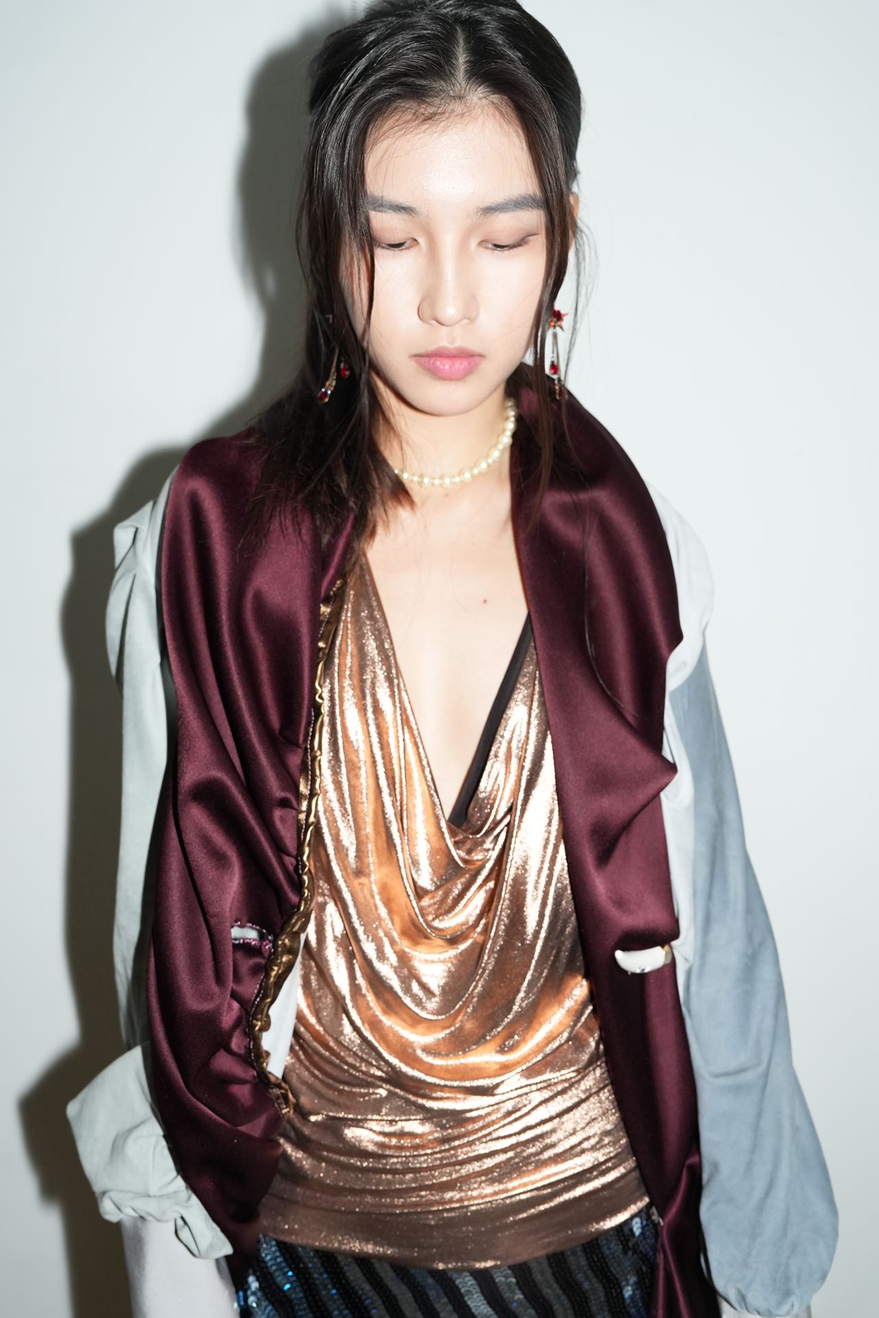 Burgundy Satin & Suede Draped Coat 酒红缎面与麂皮拼接雕褶大衣