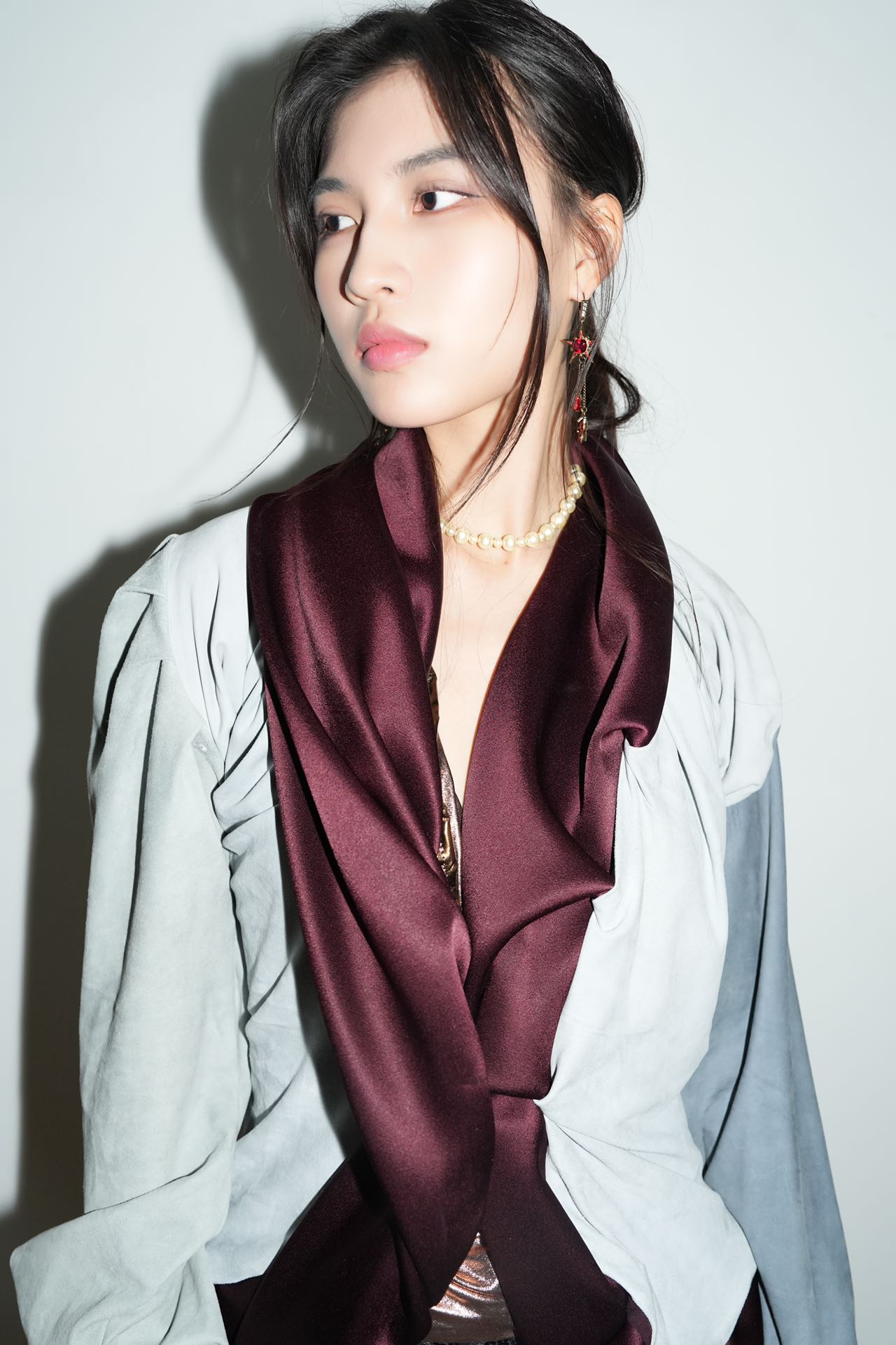 Burgundy Satin & Suede Draped Coat 酒红缎面与麂皮拼接雕褶大衣