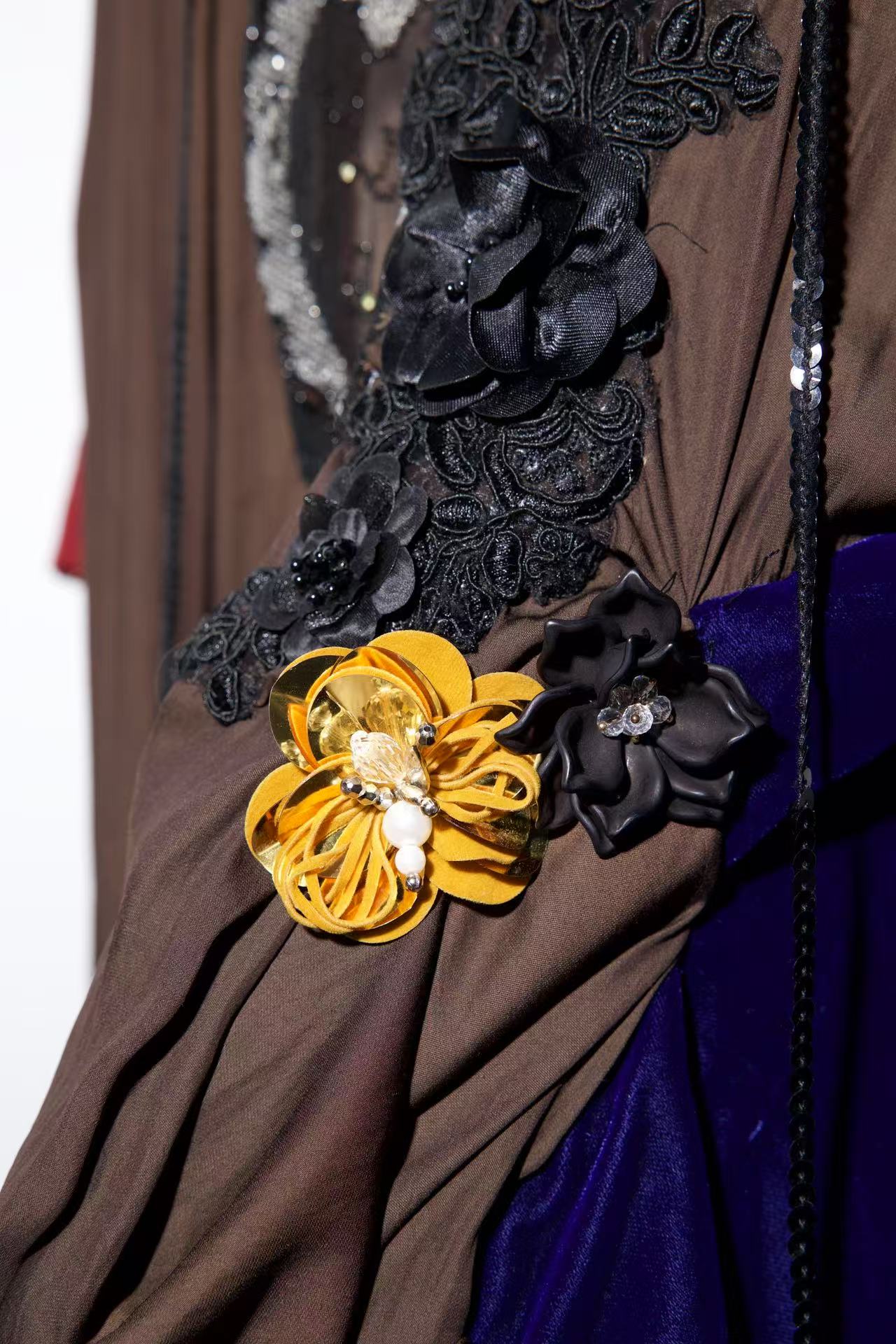 Cosmic Tapestry Draped Jumpsuit 宇宙织锦垂坠连体衣