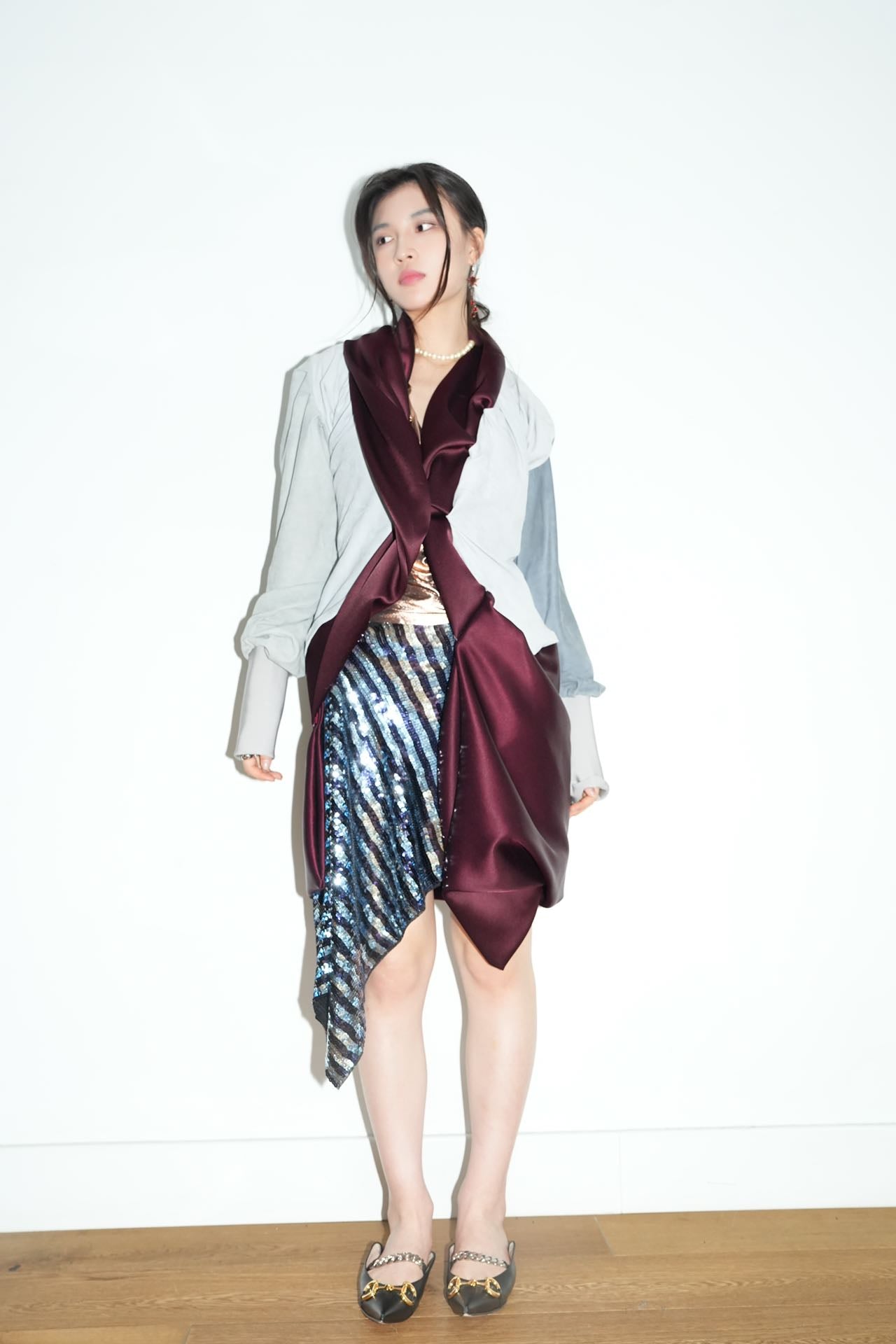 Burgundy Satin & Suede Draped Coat 酒红缎面与麂皮拼接雕褶大衣