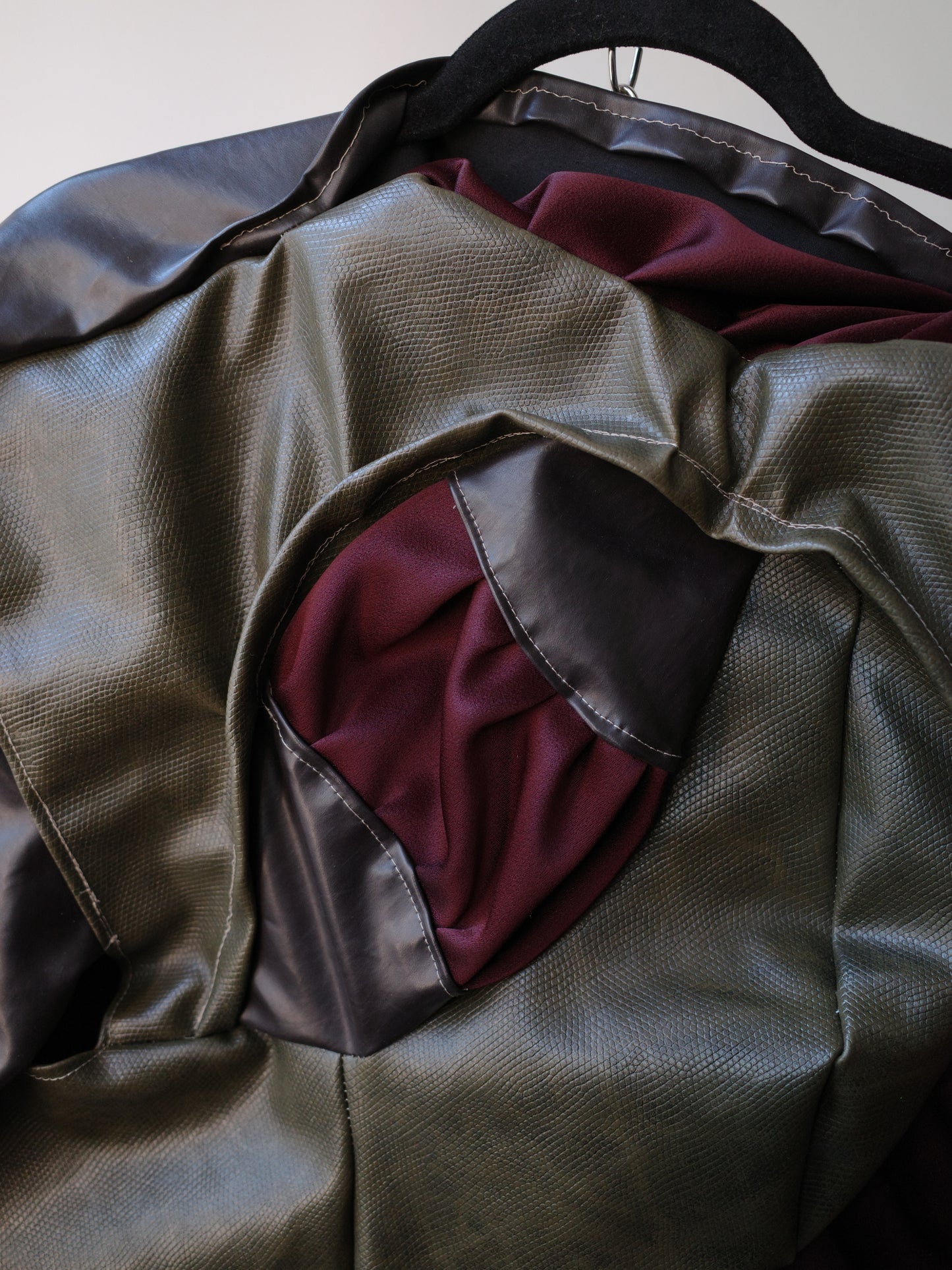 Serpentine Armor Sculpted Jacket 蛇纹盔甲雕塑剪裁外套