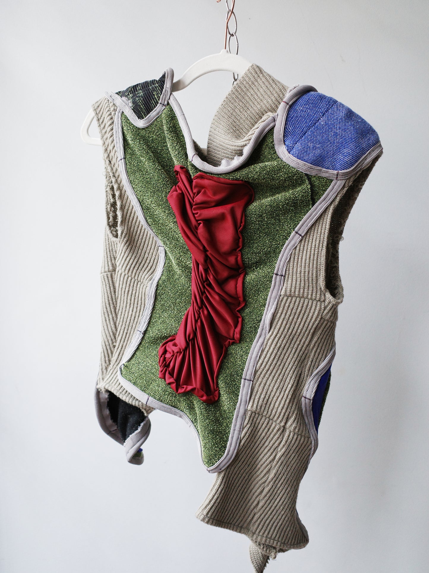 Circular Cut Deconstructed Jersey Vest (Matching Top) 圆形剪裁 jersey 上衣马甲(配套)