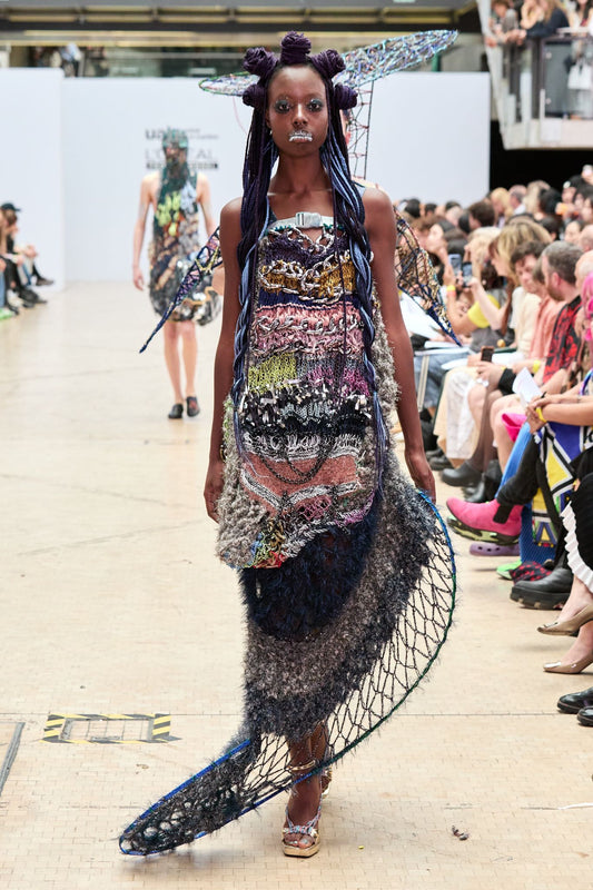 Look 4: Netborn Oracle / 网胎先知