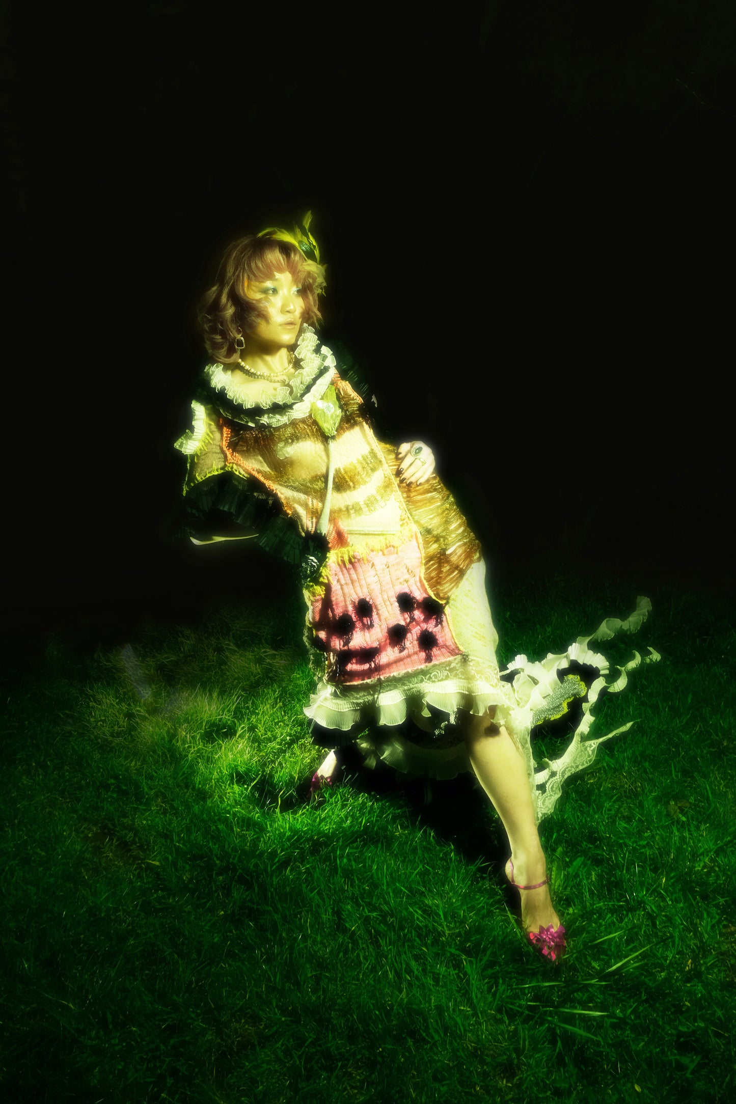 Hand-Knitted Multicolor Ruffles Dress 手工针织多色花边雕塑连衣裙