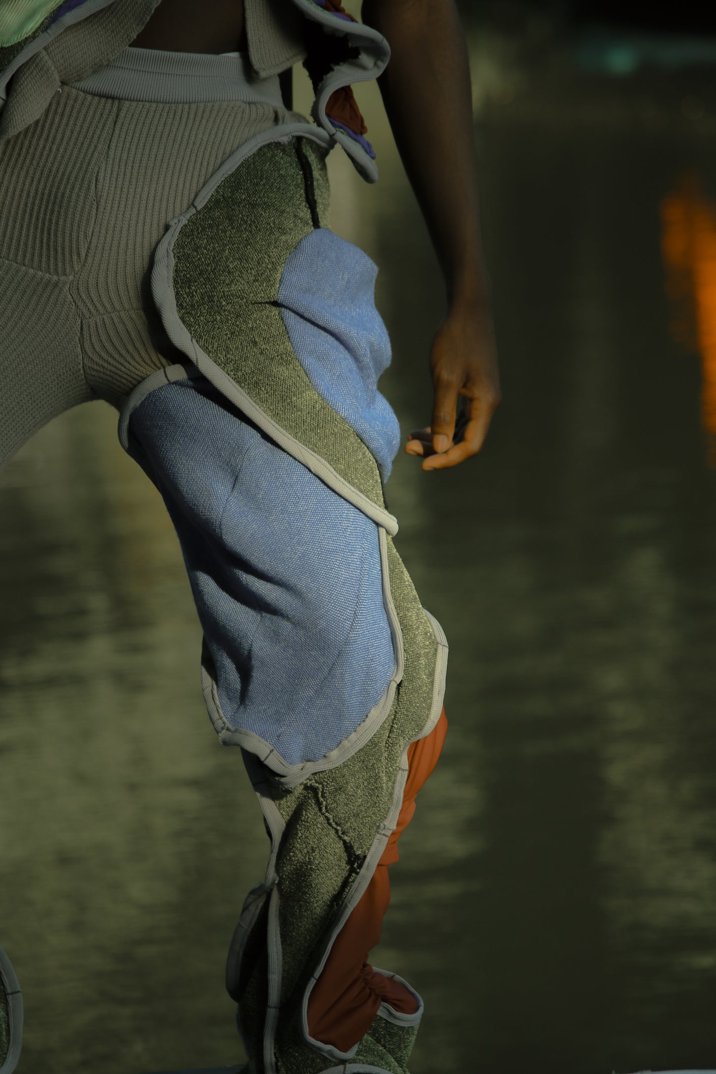 Circular Cut Deconstructed Jersey Trousers 圆形剪裁解构 jersey 长裤