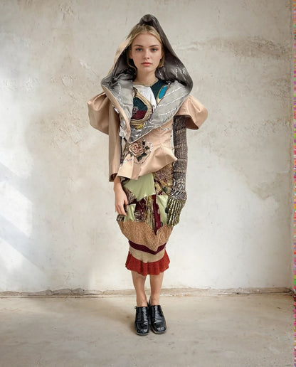 'Last Emperor' Pink Embroidery Floral Tailored Oversized Hood Silk Jacket