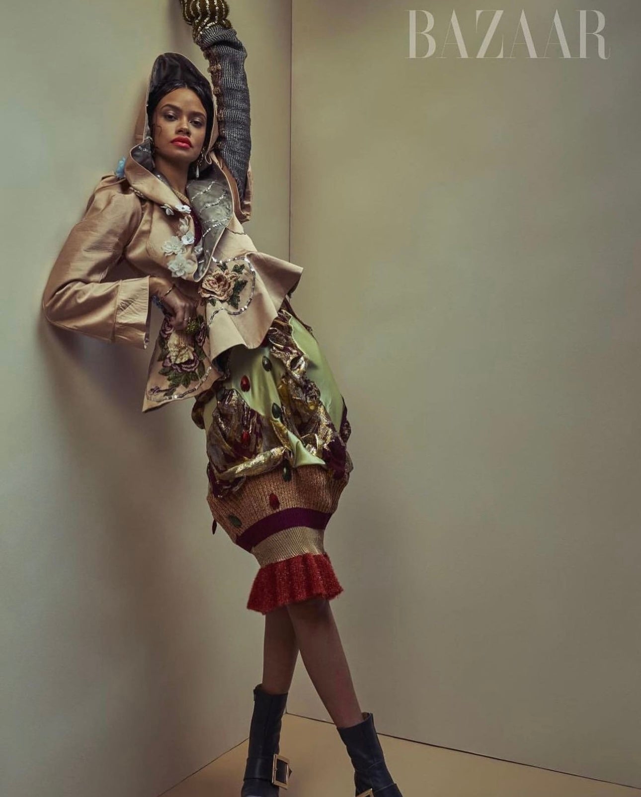 'Last Emperor' Pink Embroidery Floral Tailored Oversized Hood Silk Jacket